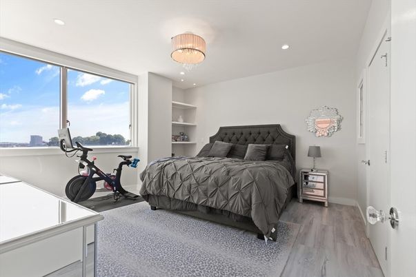 Bedroom, Fitness Equipment, Interior, Recessed Lighting, Wood Texture Flooring