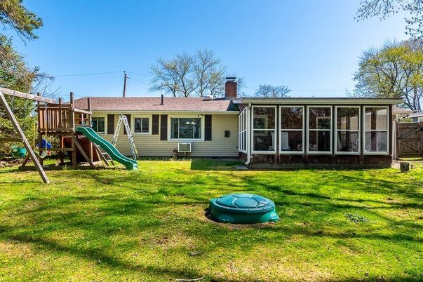Backyard, Exterior, Playground