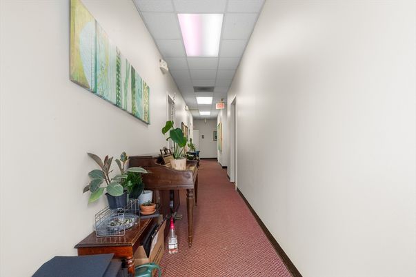 Interior, Piano, Recessed Lighting