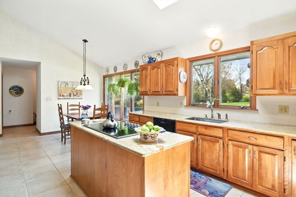 Dining room, Interior, Kitchen, Pendant Lights