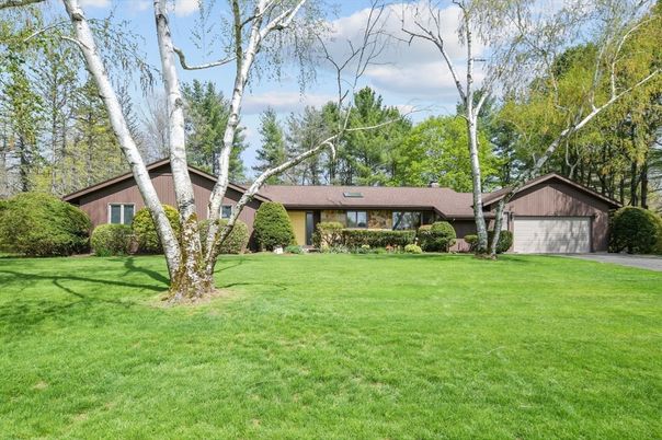 Backyard, Detached Garage, Exterior