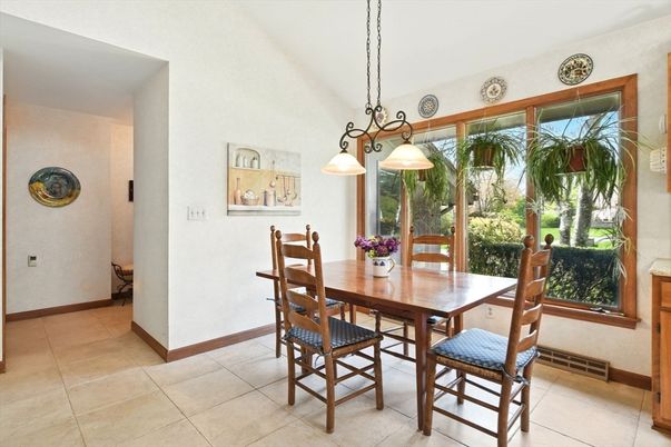 Chandelier, Dining room, Interior, Pendant Lights