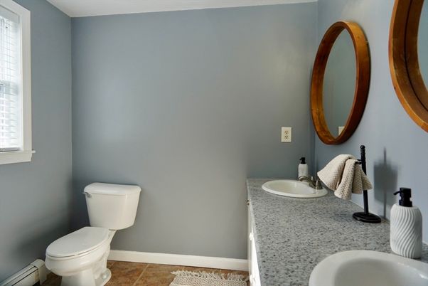 Bathroom, Dual Sink Vanities, Interior