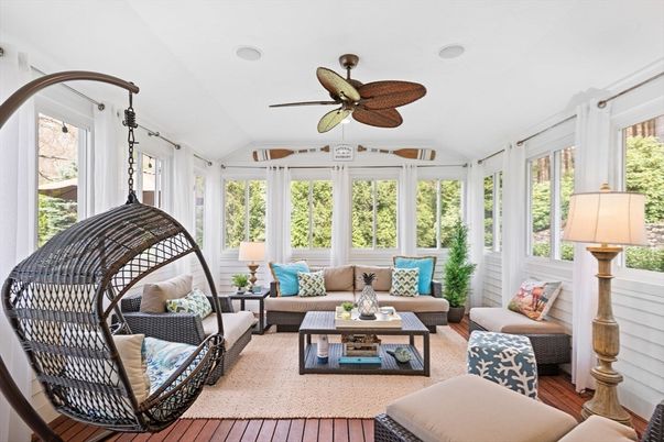 Interior, Living room, Sun Room, Wood Texture Flooring