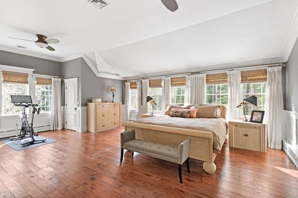 Bedroom, Fitness Equipment, Interior, Wood Texture Flooring