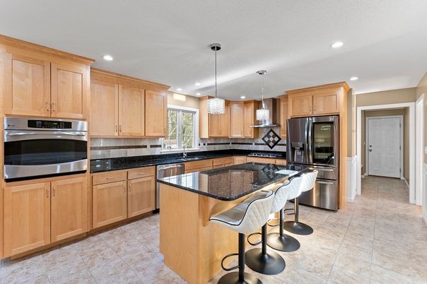 Interior, Kitchen, Pendant Lights, Recessed Lighting, Stainless Steel Appliances