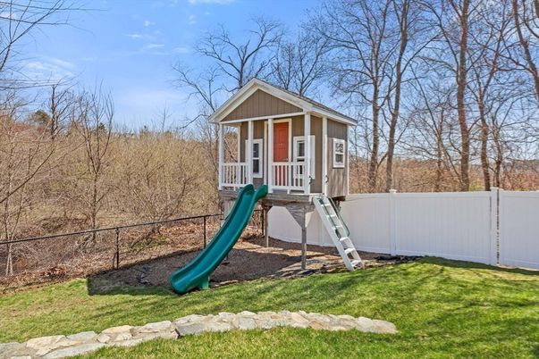 Backyard, Exterior, Playground