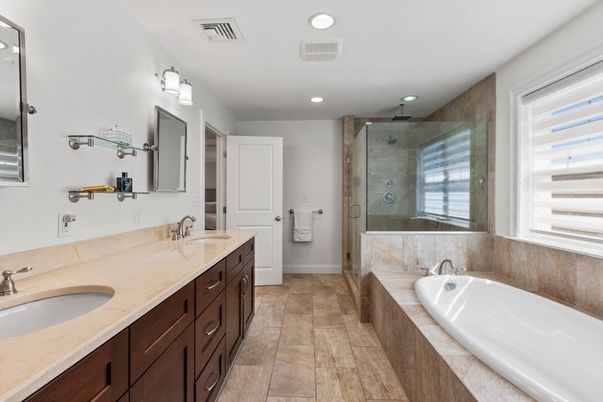 Bathroom, Dual Sink Vanities, Glass Shower, Interior, Recessed Lighting