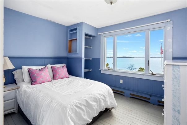 Bedroom, Interior, Water, Wood Texture Flooring