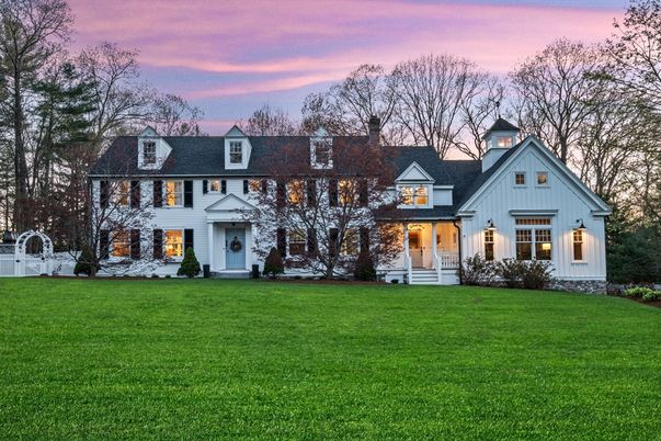 Backyard, Exterior, Facade, Farmhouse