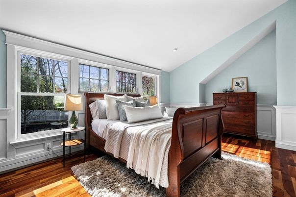 Bedroom, Fireplace, Interior, Recessed Lighting, Wood Texture Flooring