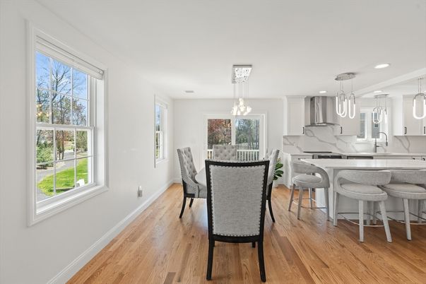 Dining room, Interior, Kitchen, Pendant Lights, Recessed Lighting, Wood Texture Flooring