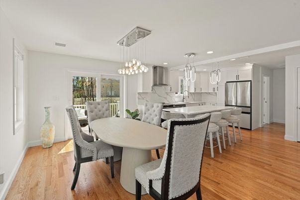 Dining room, Interior, Kitchen, Pendant Lights, Recessed Lighting, Stainless Steel Appliances, Wood Texture Flooring