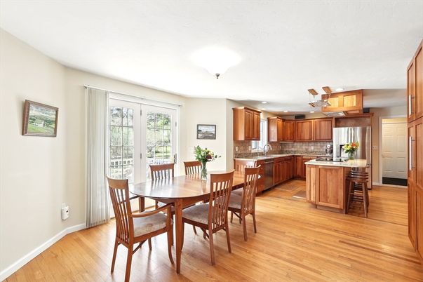 Dining room, Interior, Kitchen, Recessed Lighting, Stainless Steel Appliances, Wood Texture Flooring