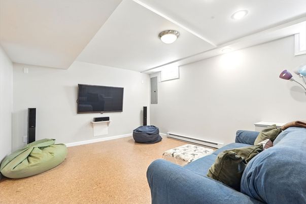 Interior, Recessed Lighting