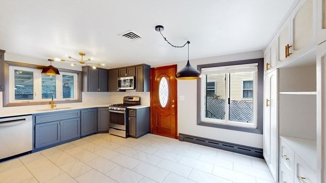Interior, Kitchen, Pendant Lights, Stainless Steel Appliances