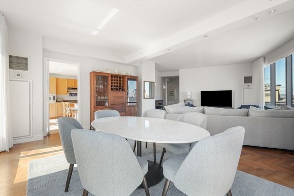 Dining room, Interior, Kitchen, Living room, Recessed Lighting, Wood Texture Flooring