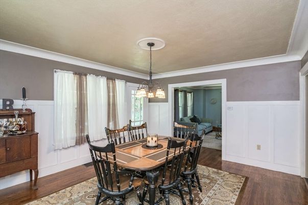 Chandelier, Dining room, Interior, Pendant Lights, Wood Texture Flooring