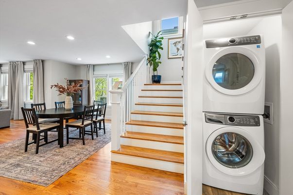Dining room, Interior, Recessed Lighting, Washer, Wood Texture Flooring