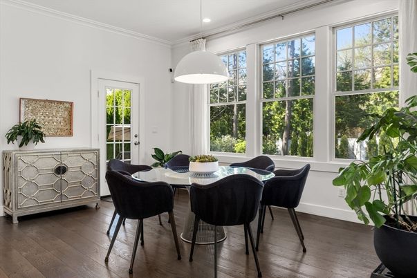 Dining room, Interior, Pendant Lights, Recessed Lighting, Wood Texture Flooring