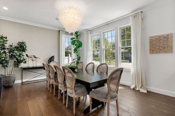Chandelier, Dining room, Interior, Recessed Lighting, Wood Texture Flooring