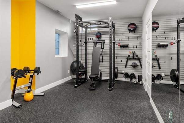 Fitness Equipment, Garage, Interior