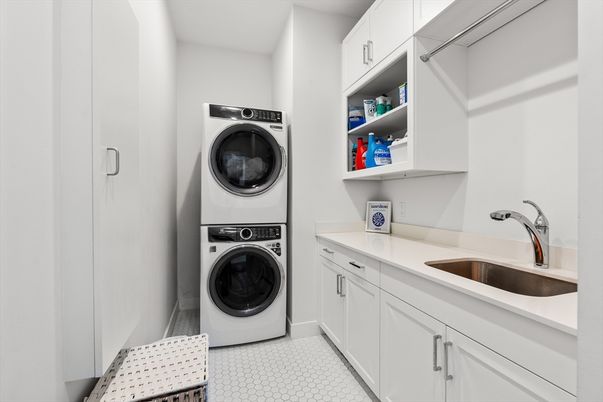 Interior, Utility Closets, Washer