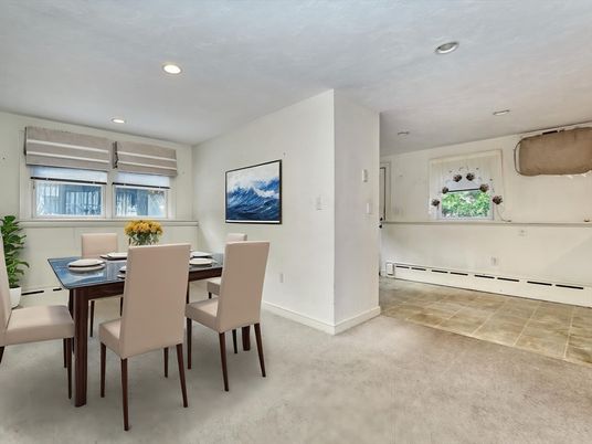 Dining room, Interior, Recessed Lighting