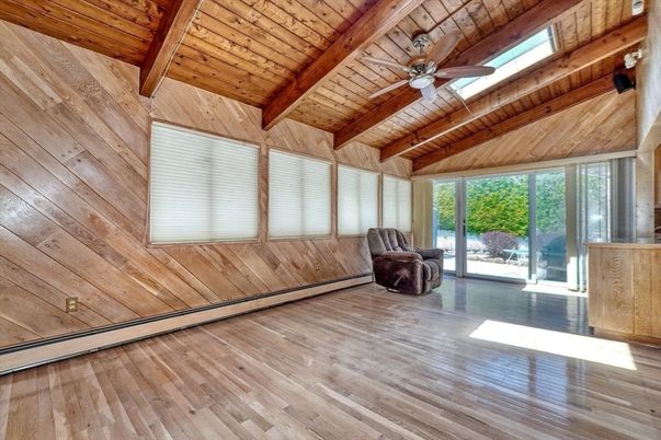 Empty room, Interior, Wooden Beams, Wooden Ceilings, Wood Texture Flooring, Wooden Walls