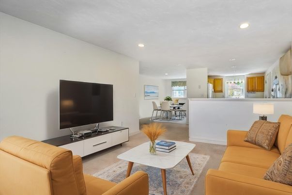 Dining room, Interior, Living room, Recessed Lighting, Wood Texture Flooring