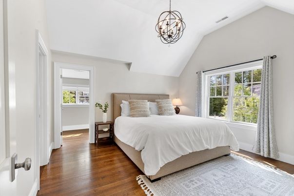 Bedroom, Interior, Pendant Lights, Wood Texture Flooring