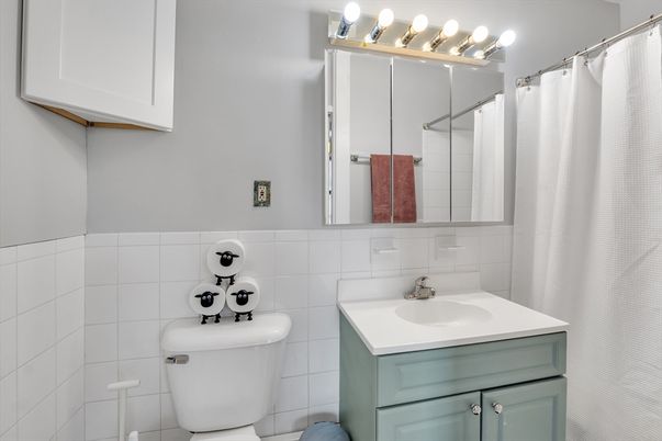 Bathroom, Interior