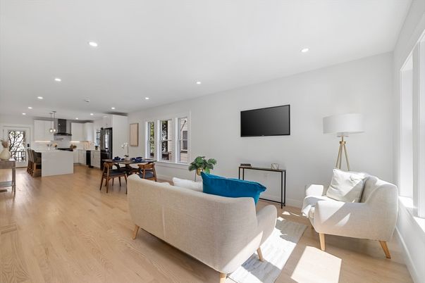 Dining room, Interior, Kitchen, Living room, Pendant Lights, Recessed Lighting, Stainless Steel Appliances, Wood Texture Flooring