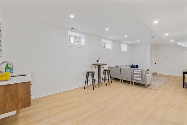 Interior, Living room, Recessed Lighting, Wood Texture Flooring