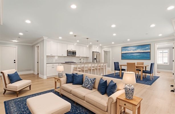 Dining room, Interior, Kitchen, Living room, Pendant Lights, Recessed Lighting, Stainless Steel Appliances, Wood Texture Flooring