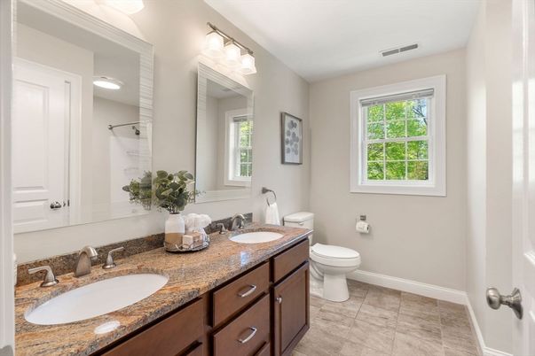 Bathroom, Dual Sink Vanities, Interior