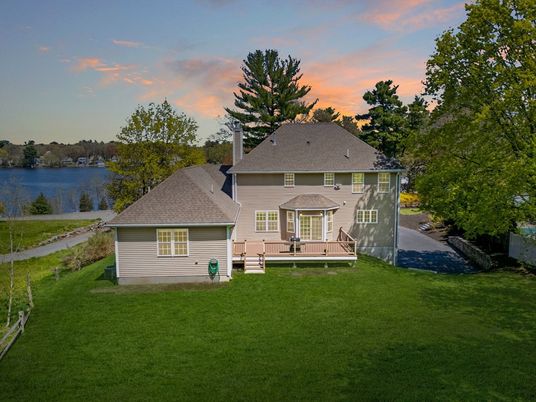 Backyard, Exterior, Water