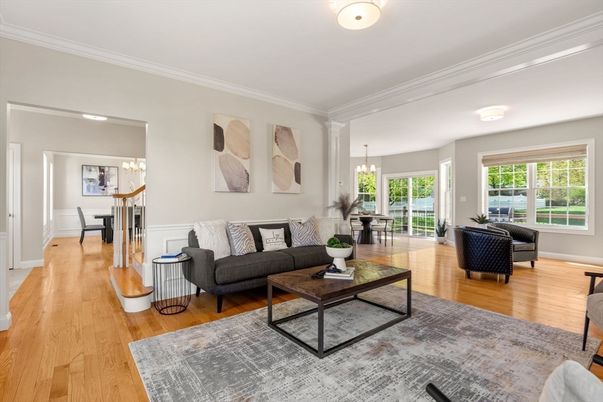 Chandelier, Dining room, Interior, Living room, Wood Texture Flooring