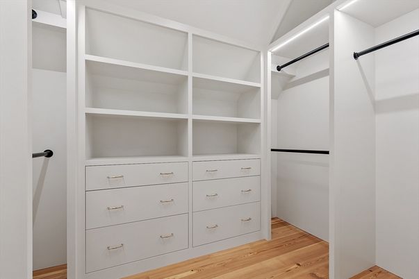 Interior, Walk-in Closets, Wood Texture Flooring