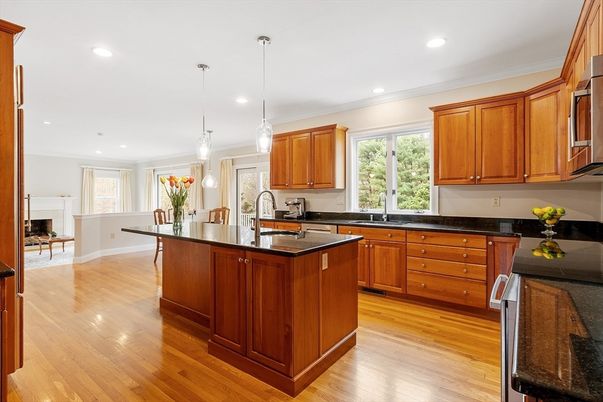 Interior, Kitchen, Pendant Lights, Recessed Lighting, Wood Texture Flooring
