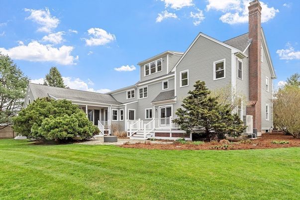 Backyard, Exterior, Facade, Farmhouse
