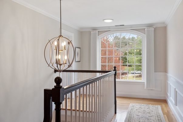 Interior, Pendant Lights, Recessed Lighting, Wood Texture Flooring
