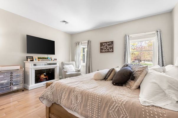 Bedroom, Fireplace, Interior, Wood Texture Flooring