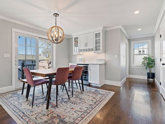 Dining room, Interior, Kitchen, Pendant Lights, Recessed Lighting, Wood Texture Flooring