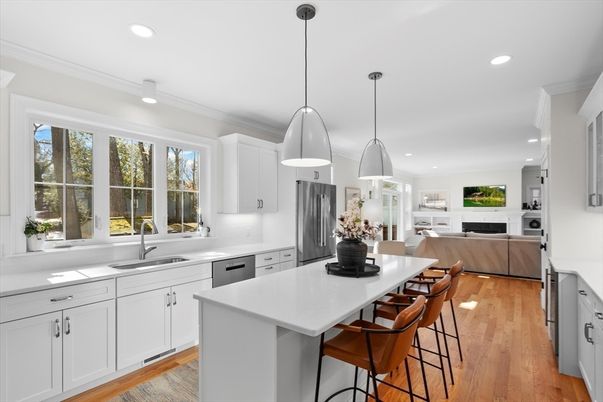 Interior, Kitchen, Living room, Pendant Lights, Recessed Lighting, Stainless Steel Appliances, Wood Texture Flooring