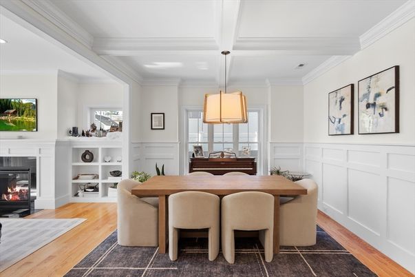 Dining room, Fireplace, Interior, Pendant Lights, Wood Texture Flooring