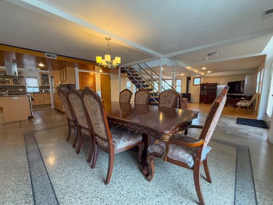 Chandelier, Dining room, Interior, Kitchen