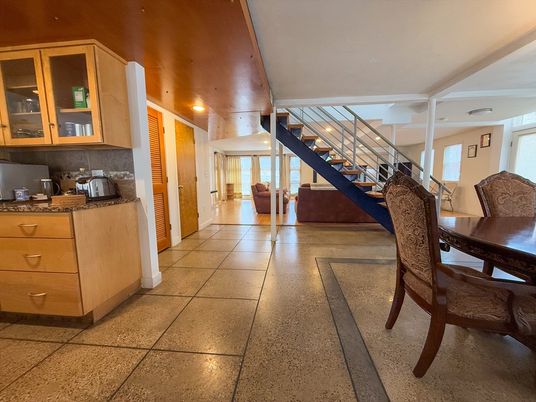 Dining room, Interior, Recessed Lighting
