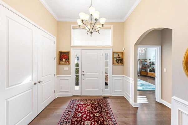Chandelier, Interior, Wood Texture Flooring