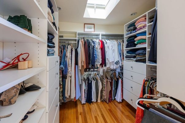 Interior, Walk-in Closets, Wood Texture Flooring